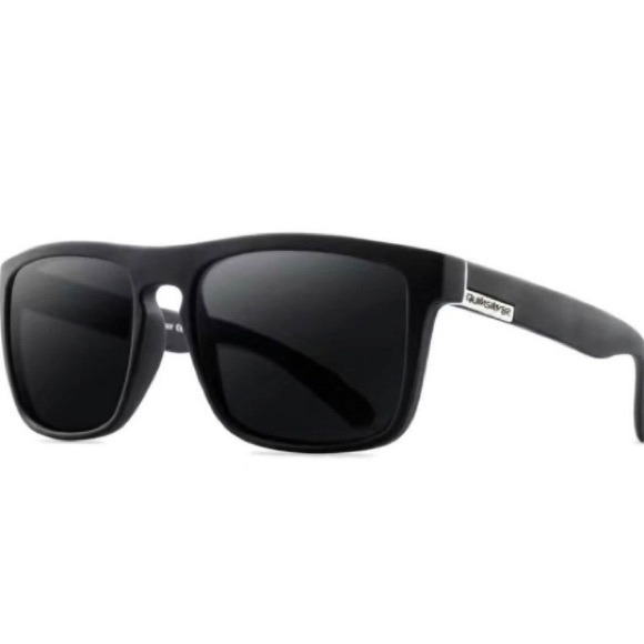 Sunglasses Quilsilver like - Picture 1 of 4